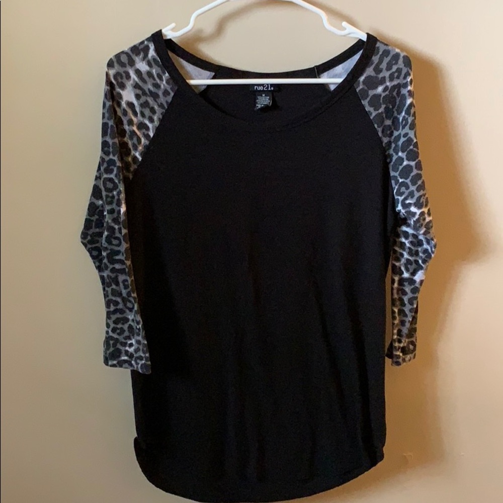 Rue 21 3/4 length long sleeve